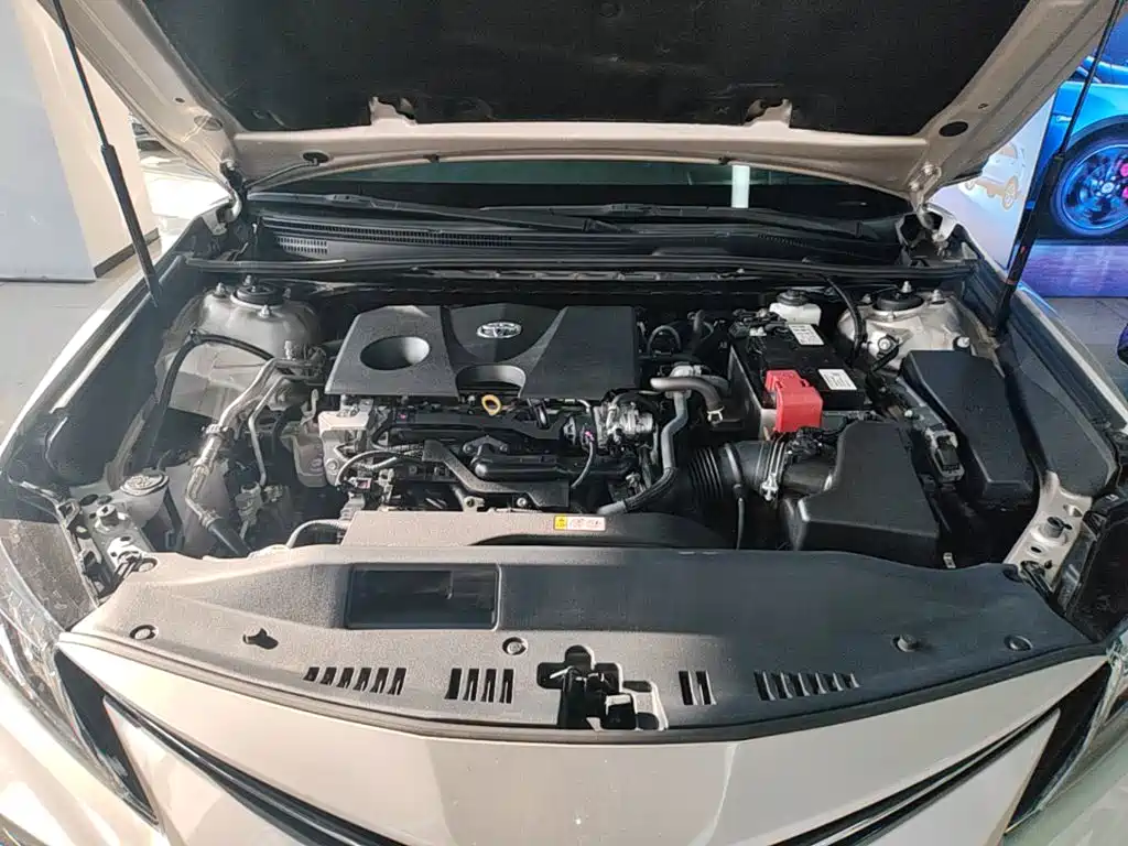 Toyota Camry — миниатюра 20
