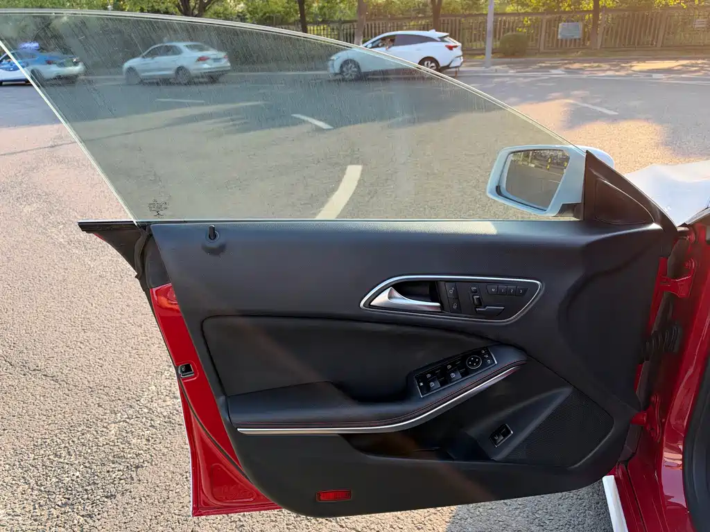 Mercedes-Benz CLA (Import) — миниатюра 11
