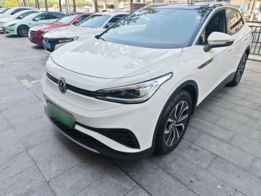 Volkswagen ID.4 X — миниатюра 2