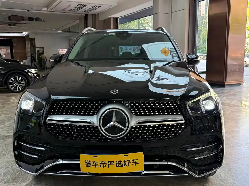 Mercedes-Benz GLE (Import) — миниатюра 2