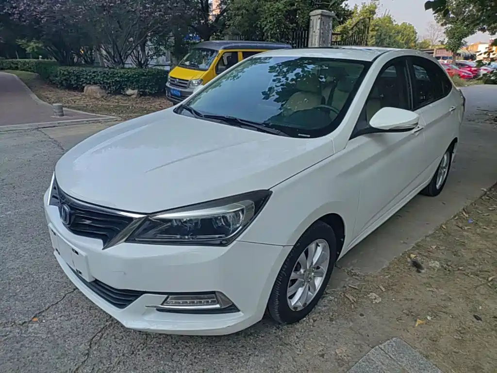 Changan V7 — миниатюра 2