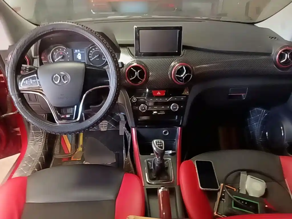 BAIC Senova X25 — миниатюра 10