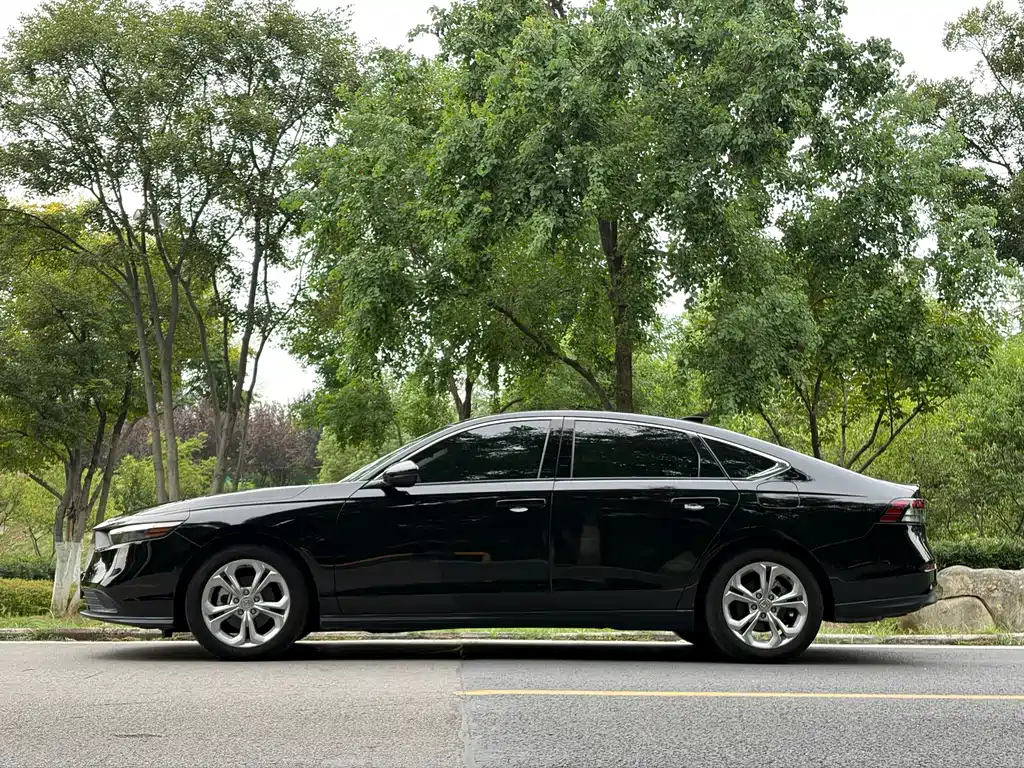 Honda Accord — миниатюра 11