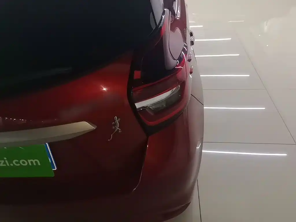 Toyota Vios FS — миниатюра 8