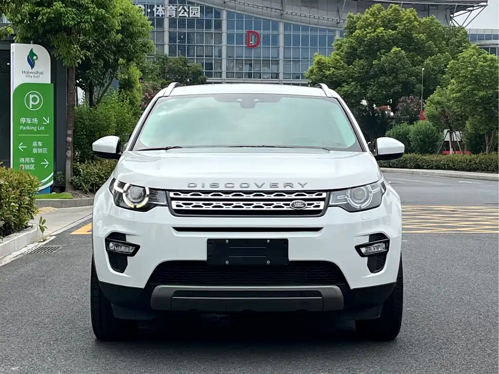 Land Rover Discovery Sport — миниатюра 2