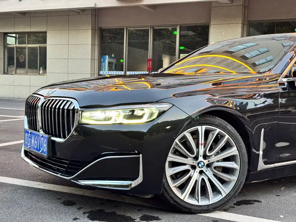 BMW 7 Series 7 2019 740Li Lead Luxury