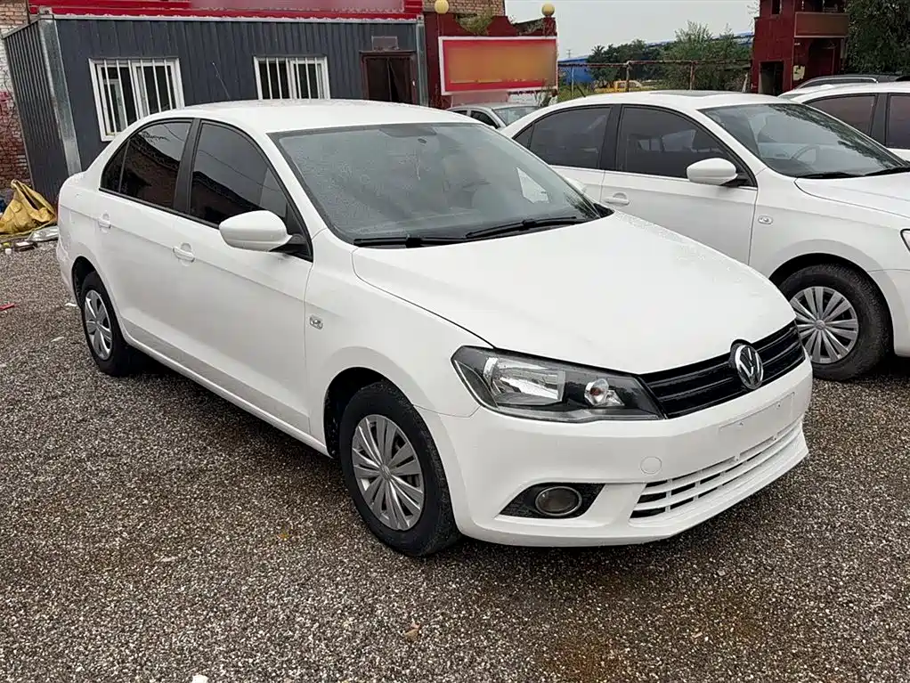 VOLKSWAGEN JETTA