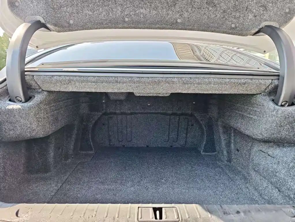 GEELY AUTOMOBILE BORUI