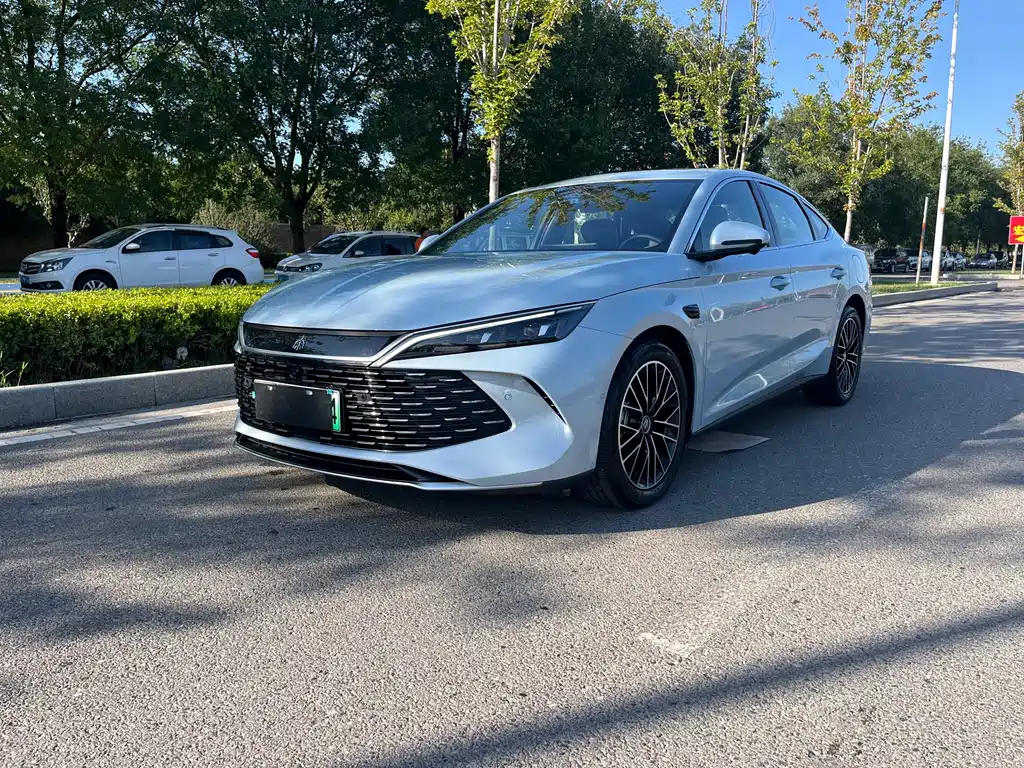 BYD Qin L
