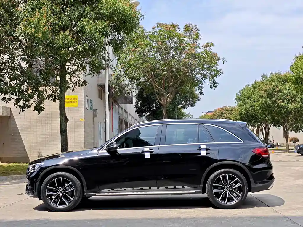 Mercedes-Benz GLC — миниатюра 3