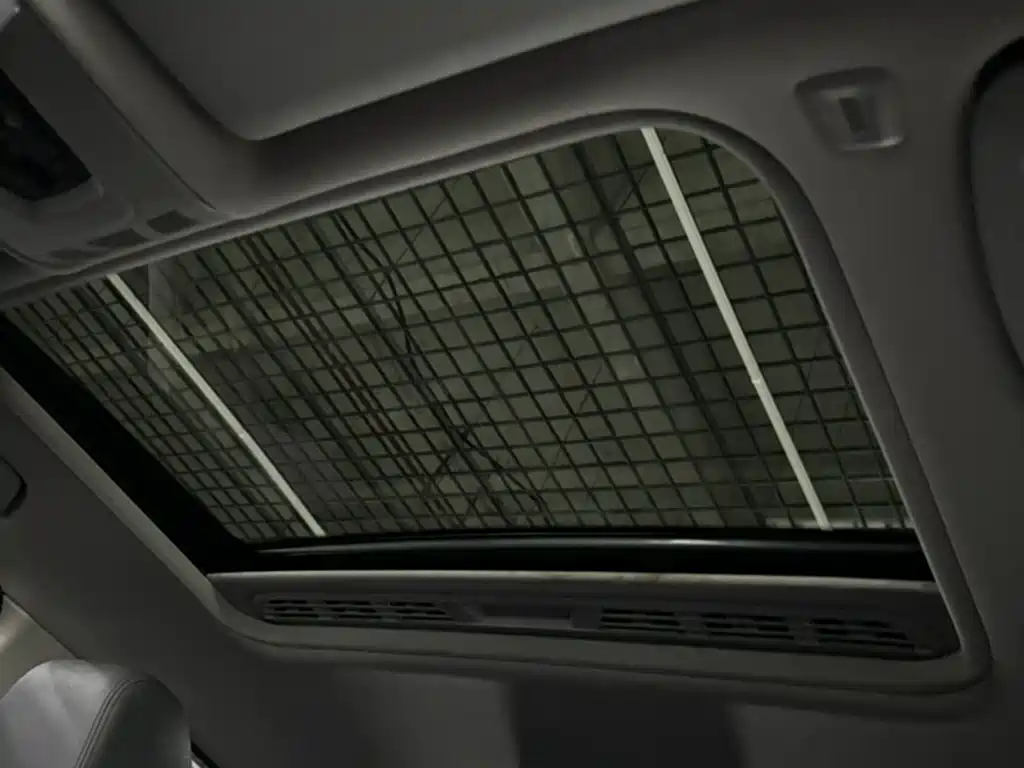 BMW 3 Series — миниатюра 8