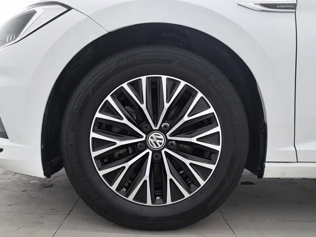 Volkswagen Sagitar — миниатюра 17
