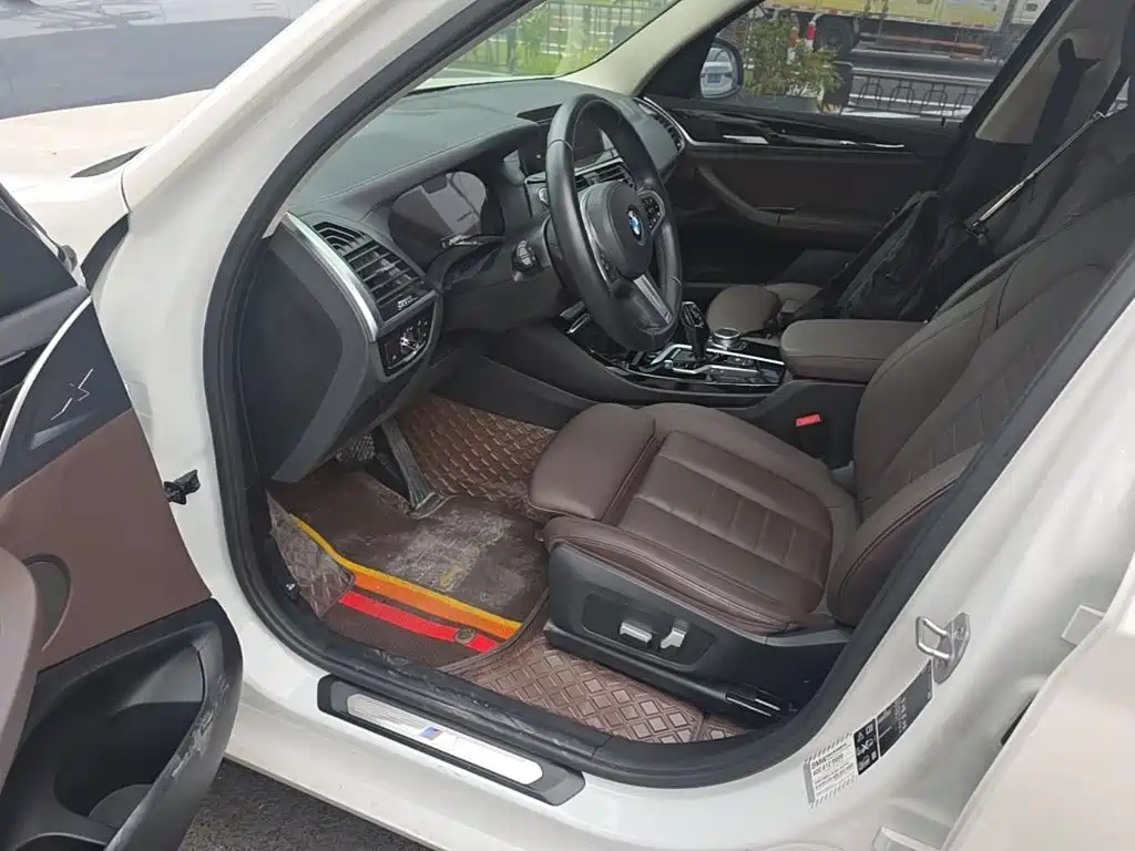 BMW X3 — миниатюра 15