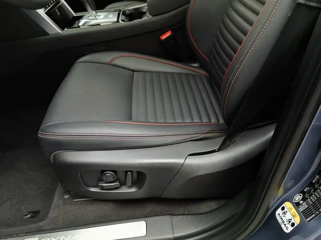Land Rover Discovery Sport — миниатюра 20
