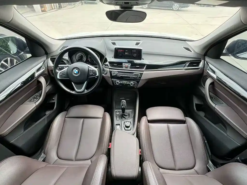 BMW X1 — миниатюра 6