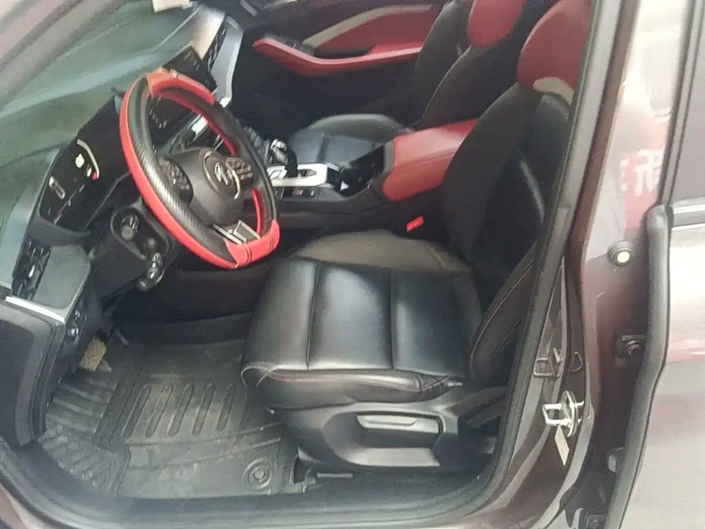 MG MG5 — миниатюра 15