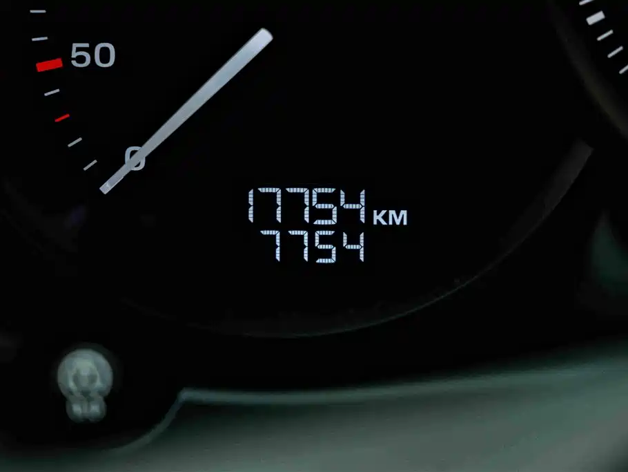 Porsche Macan — миниатюра 9