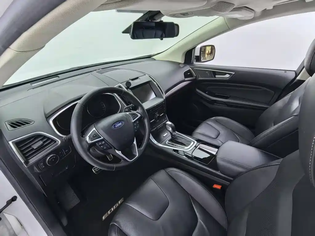 Ford Edge — миниатюра 19