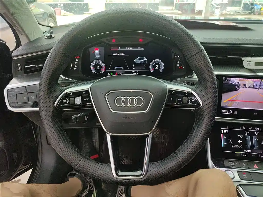 AUDI  A6L