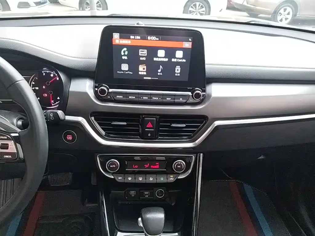 Kia Sportage — миниатюра 13
