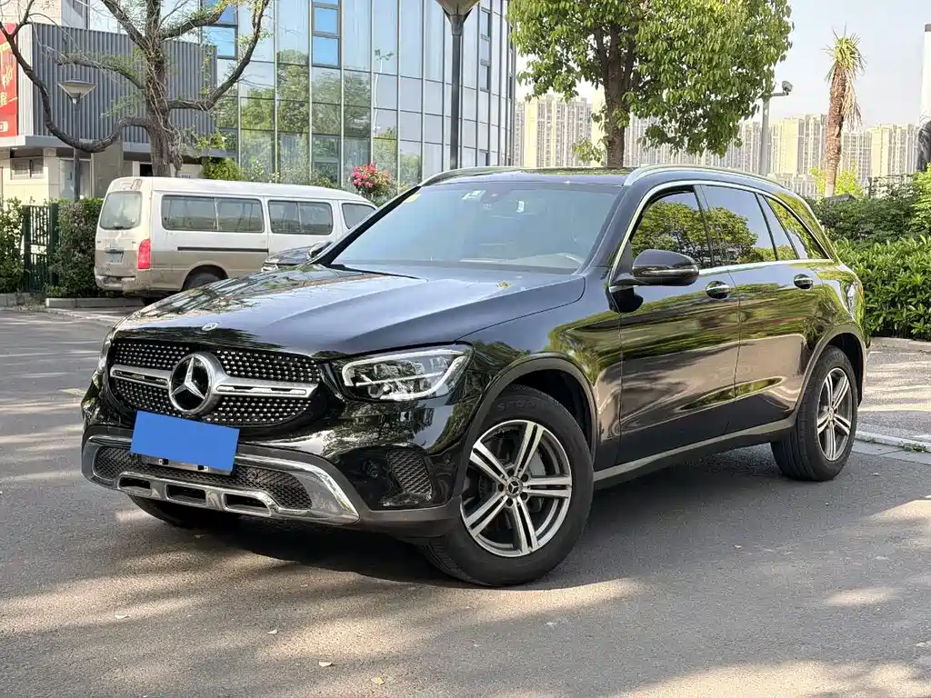 Mercedes-Benz GLC 2021
