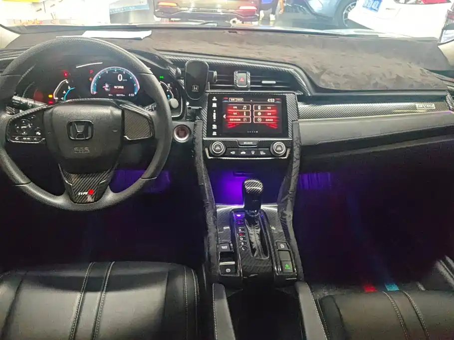 Honda Civic — миниатюра 12
