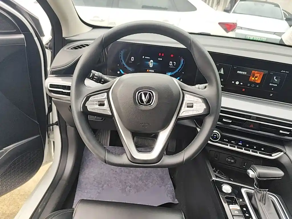 Changan Eado — миниатюра 11