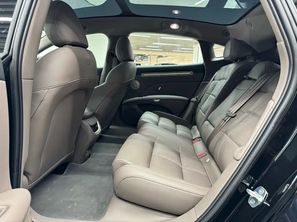 ZHIJI AUTOMOBILE ZHIJI L6