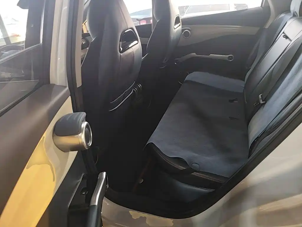 BYD Yuan Plus — миниатюра 17