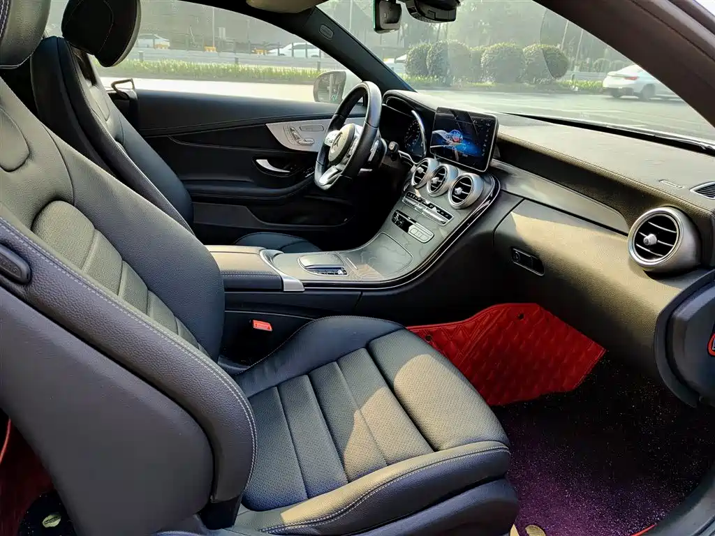 MERCEDES-BENZ C CLASS