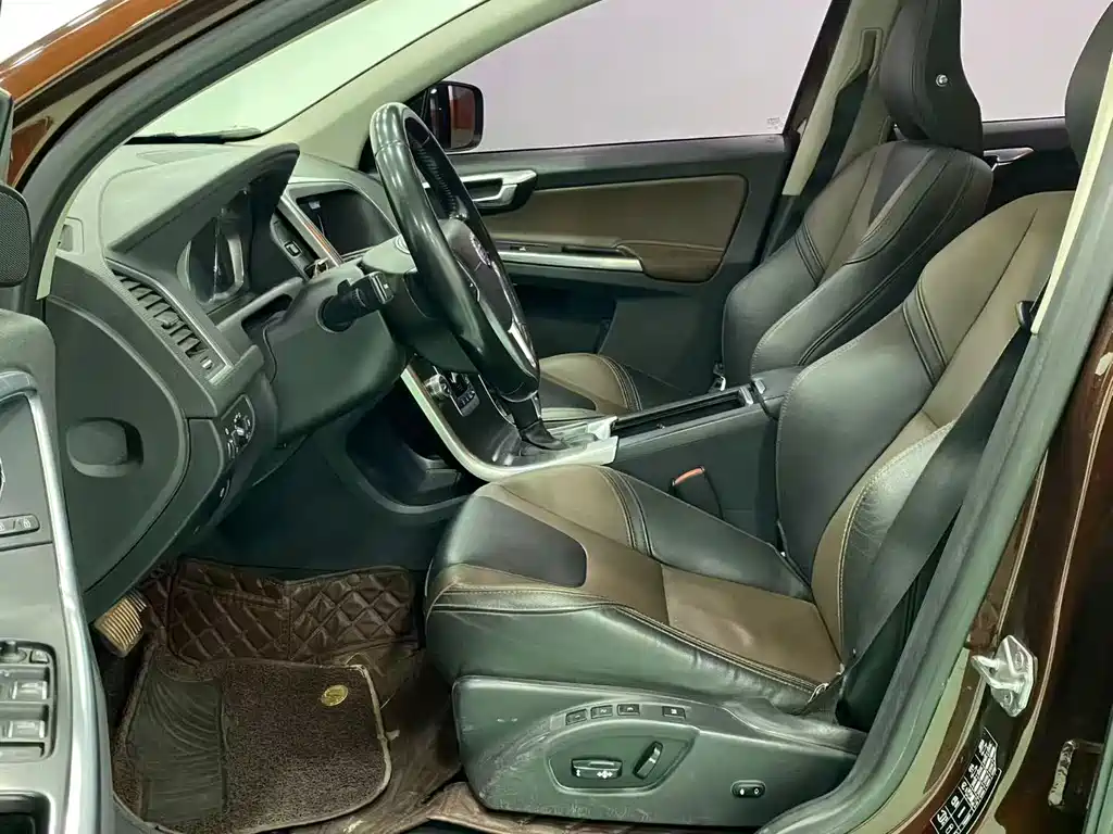 Volvo XC60 — миниатюра 4