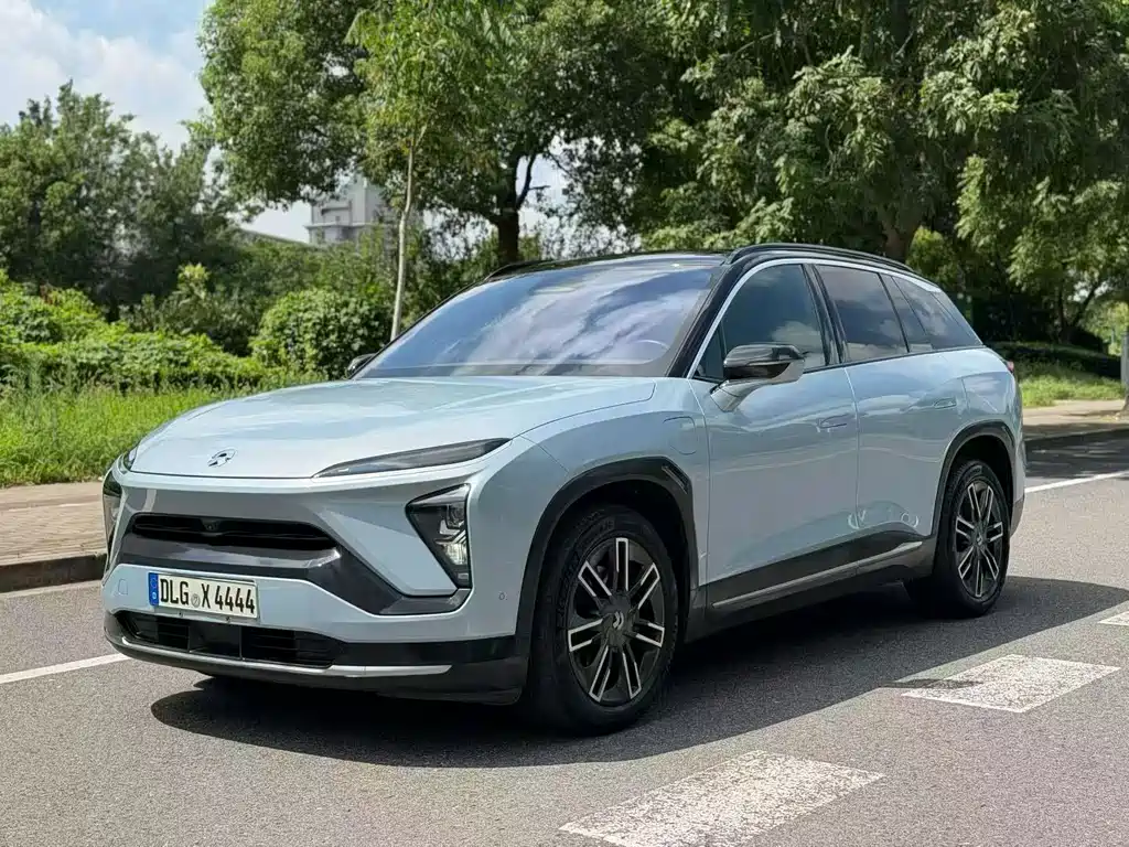 NIO ES6
