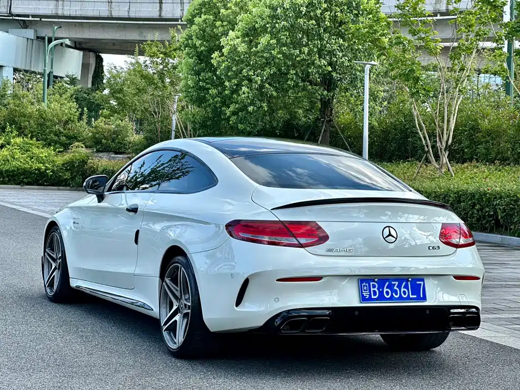 Mercedes-Benz C-Class AMG — миниатюра 4