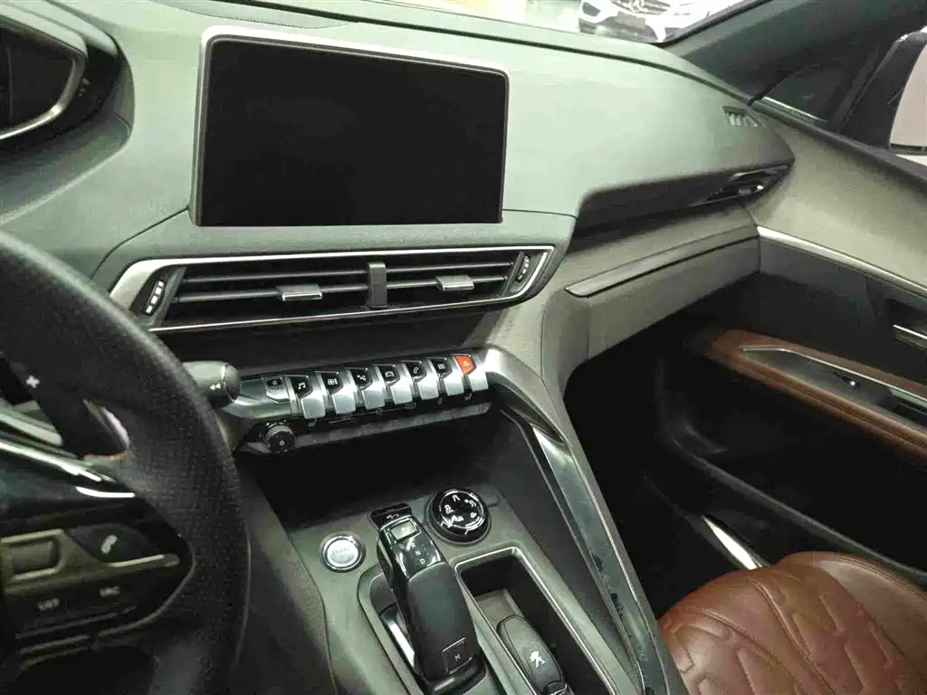 Peugeot 4008 — миниатюра 14