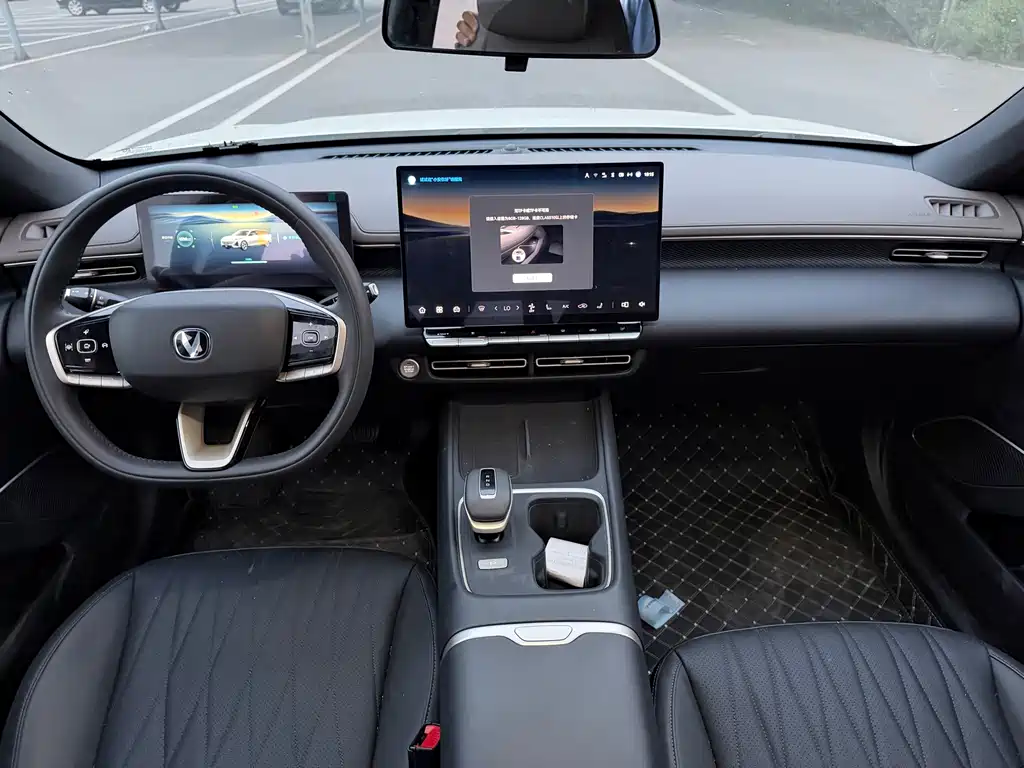 Changan Eado — миниатюра 8