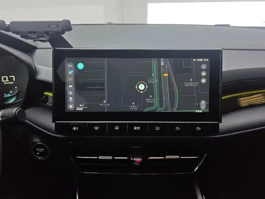 Roewe i5 — миниатюра 13