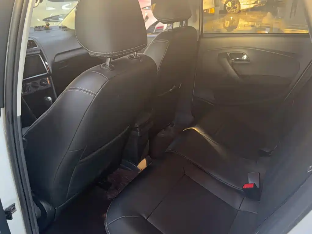 Volkswagen Polo — миниатюра 9