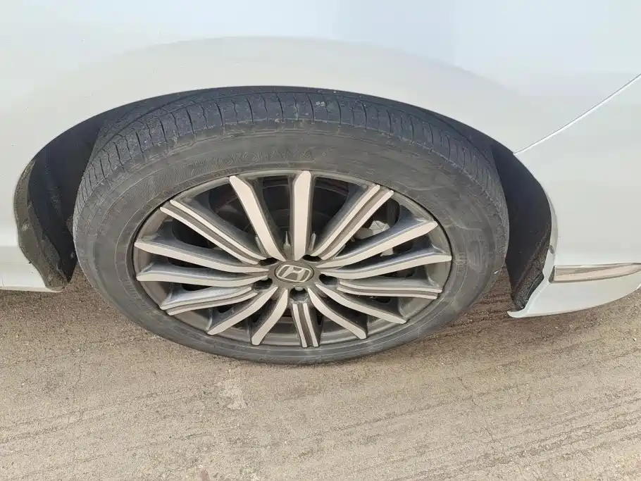 Honda Elysion — миниатюра 6