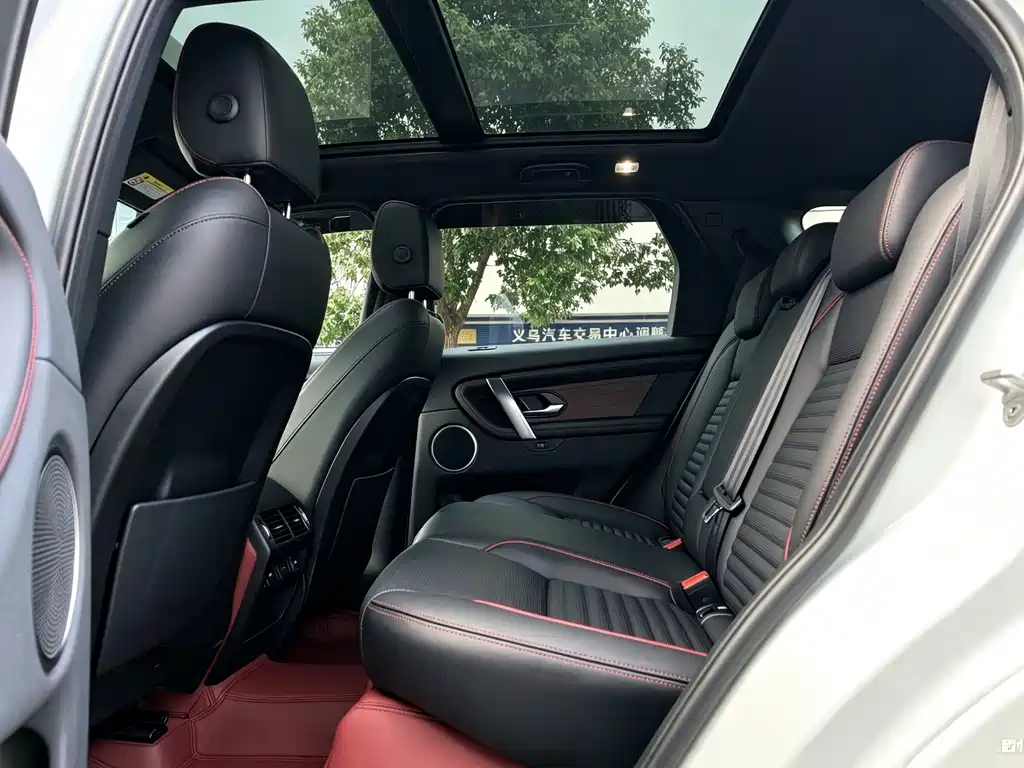 Land Rover Discovery Sport — миниатюра 6