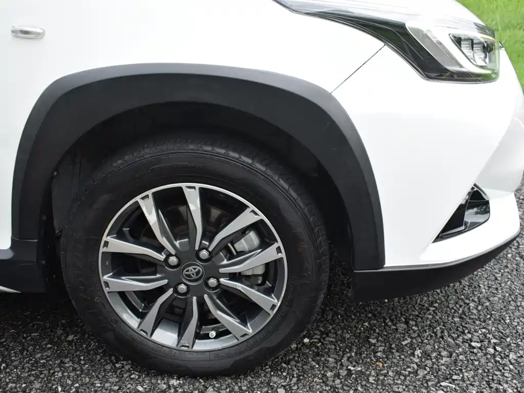 Toyota Yaris L Zhixuan YARiS L 2022 X 1.5L CVT Luxury PLUS