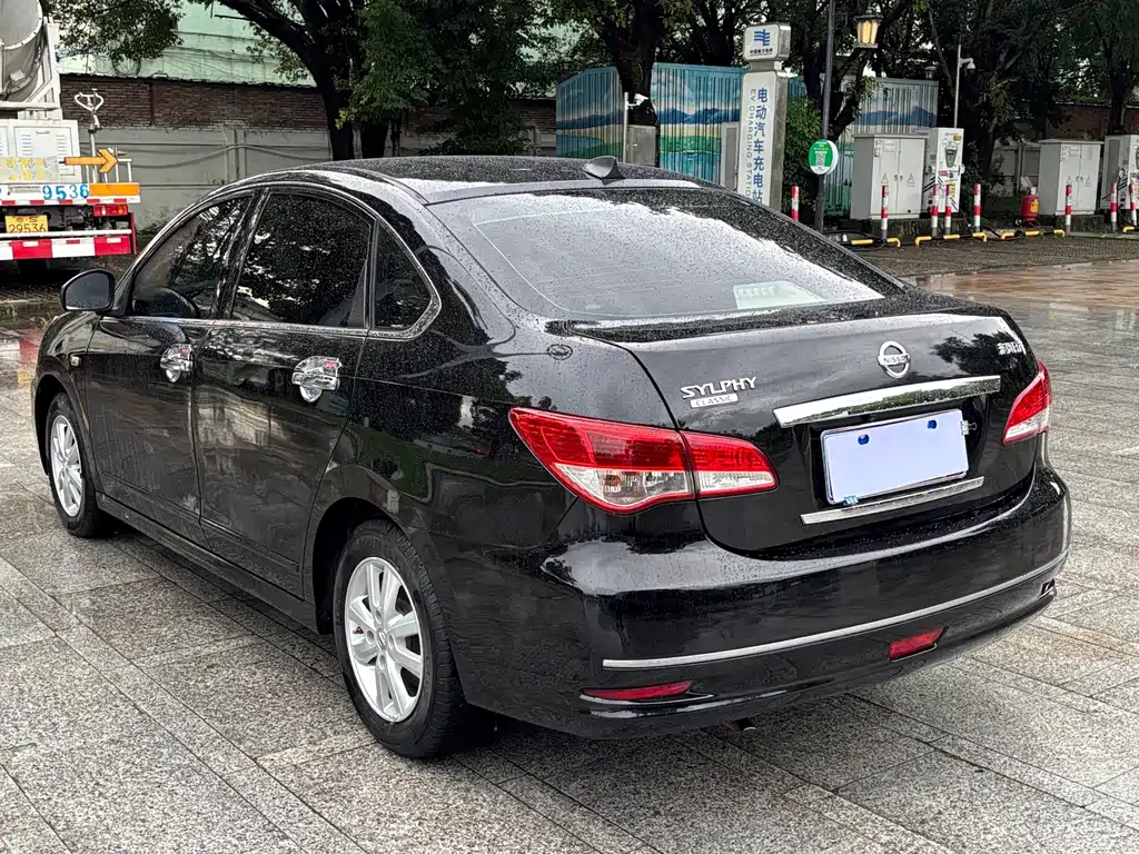 Nissan Sylphy — миниатюра 16