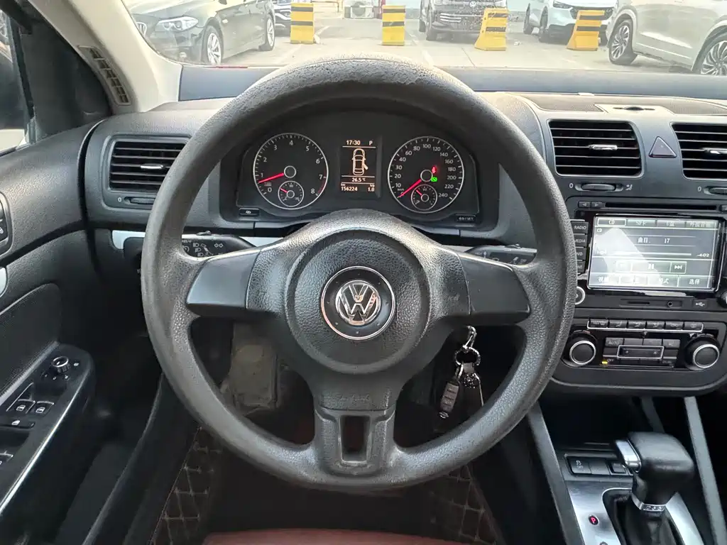Volkswagen Sagitar — миниатюра 13
