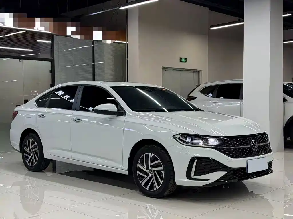 Volkswagen Lavida — миниатюра 3