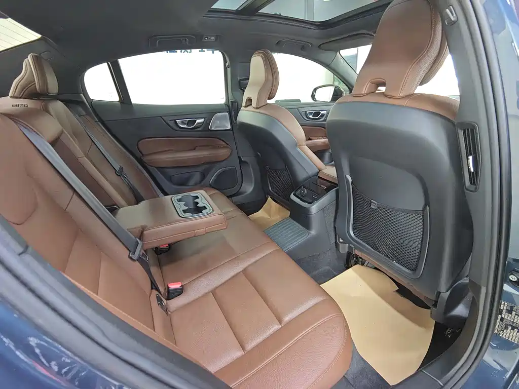 VOLVO S60 PLUG IN HYBRID