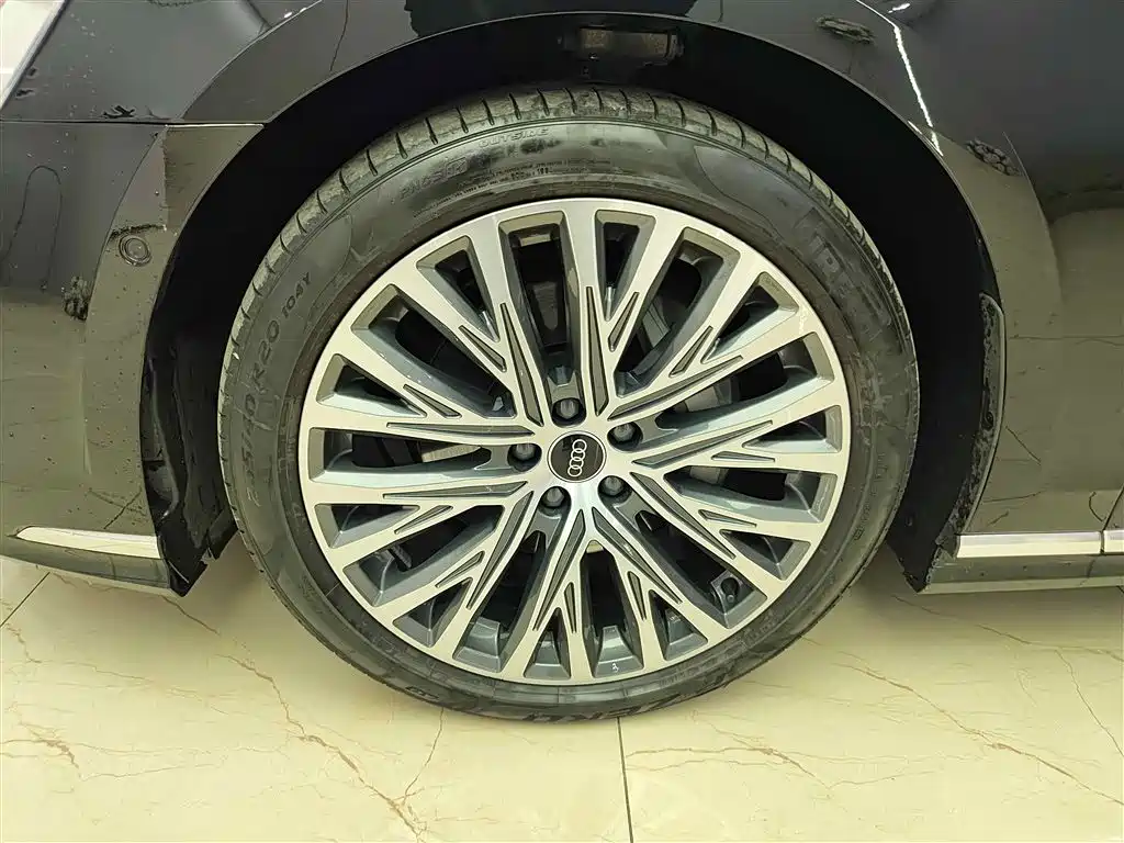 Audi A8 2023 A8L 50 TFSI quattro Premium