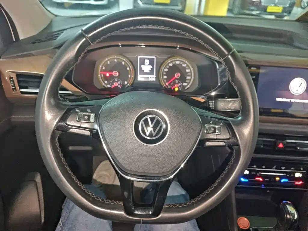 Volkswagen Tharu — миниатюра 11