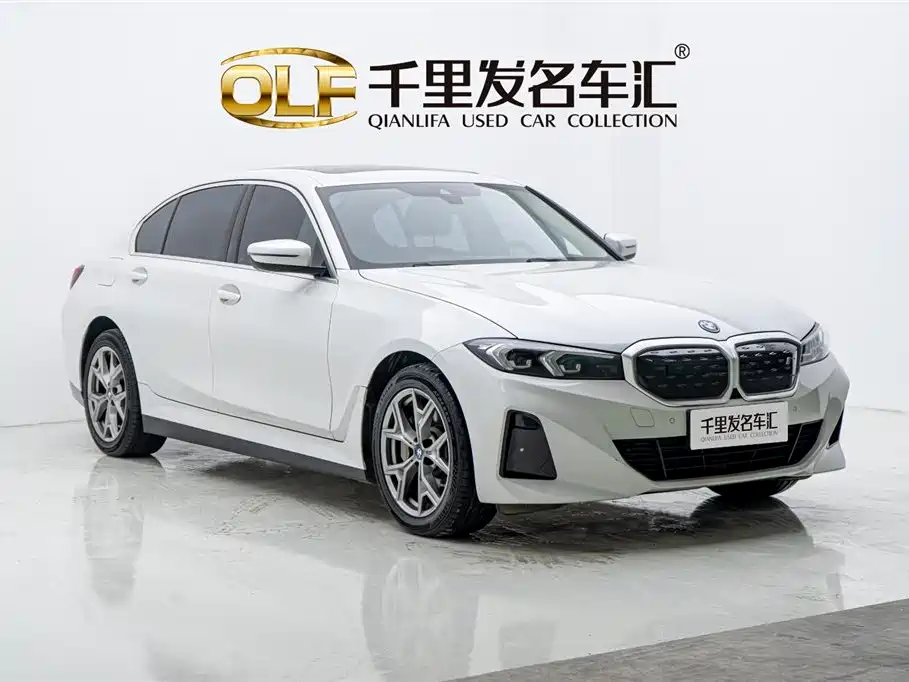 BMW i3 2022 eDrive 35 L