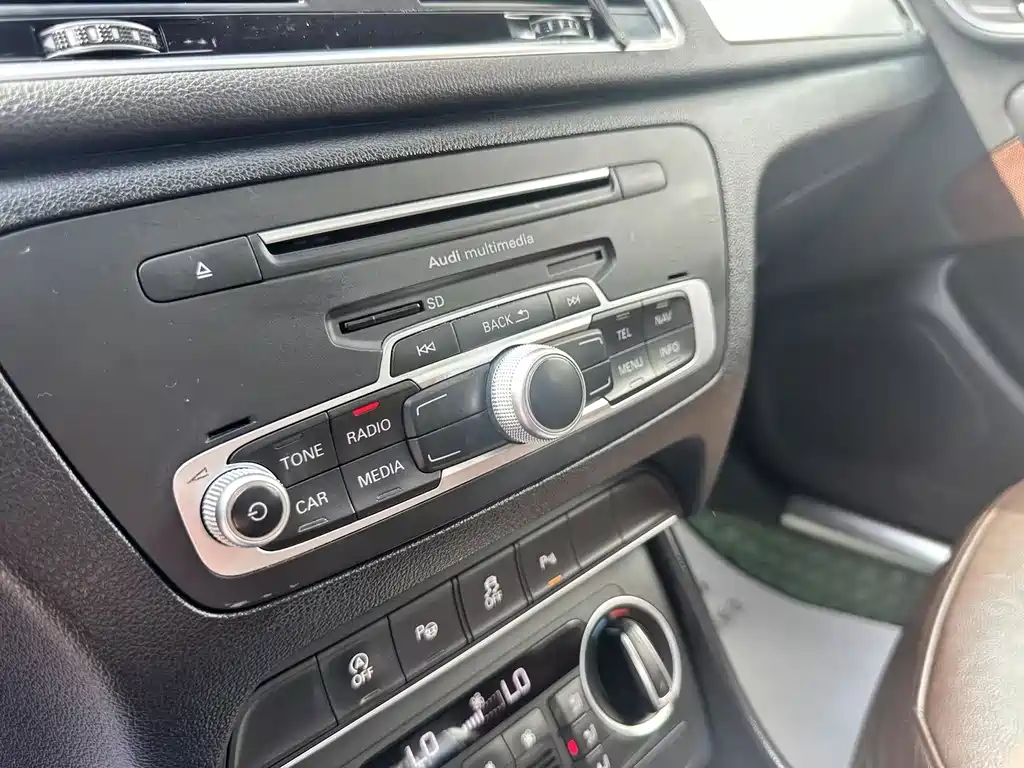 Audi Q3 2016 30 TFSI