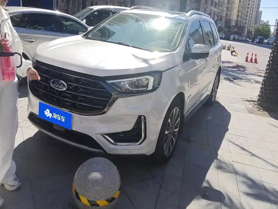 Ford Edge 2021 PLUS EcoBoost 245 7 мест