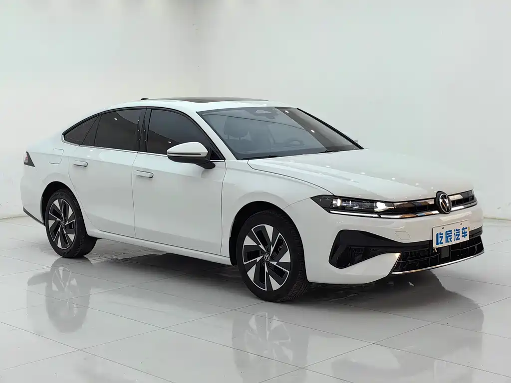 Volkswagen Sagitar 2026 L 300TSI DSG Elite